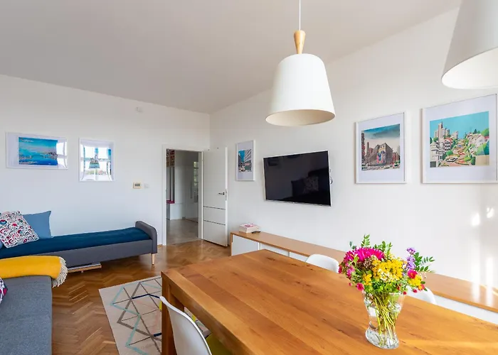 Διαμέρισμα *sunny And Stylish* With Balcony Near Tv Tower