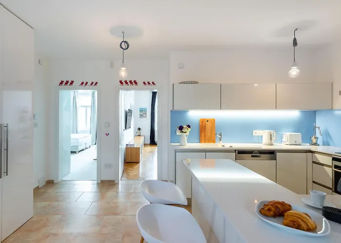 Διαμέρισμα *sunny And Stylish* With Balcony Near Tv Tower